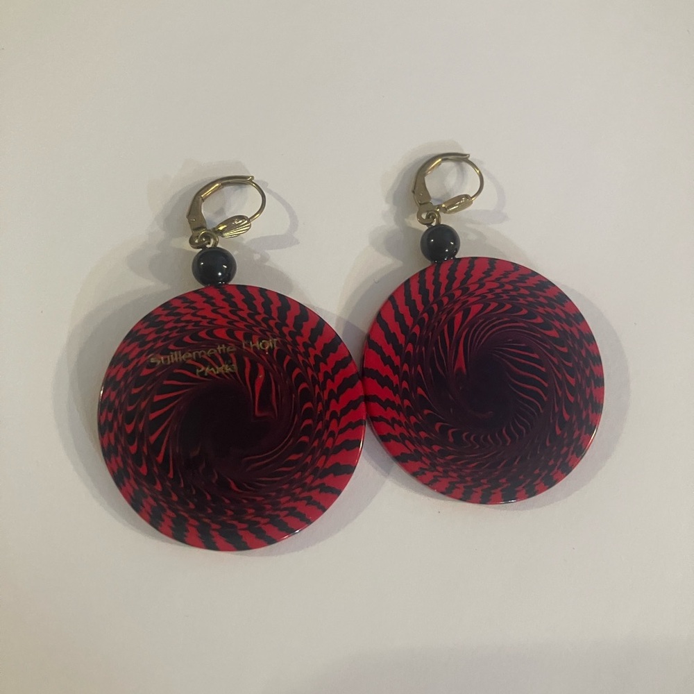 Guilemette L’hoir vintage GALALITH deco pierced earrings
